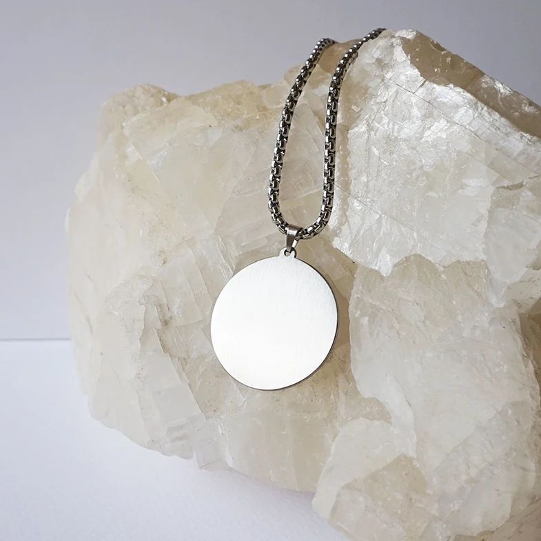 arkangyal medál hátulja